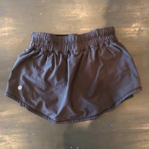 Black lululemon skort